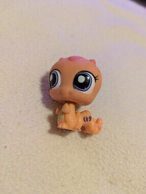 Authentic Littlest Pet Shop LPS Orange Caterpillar Figure Blue Eyes Magnetic